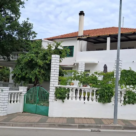 Apartment Juricev